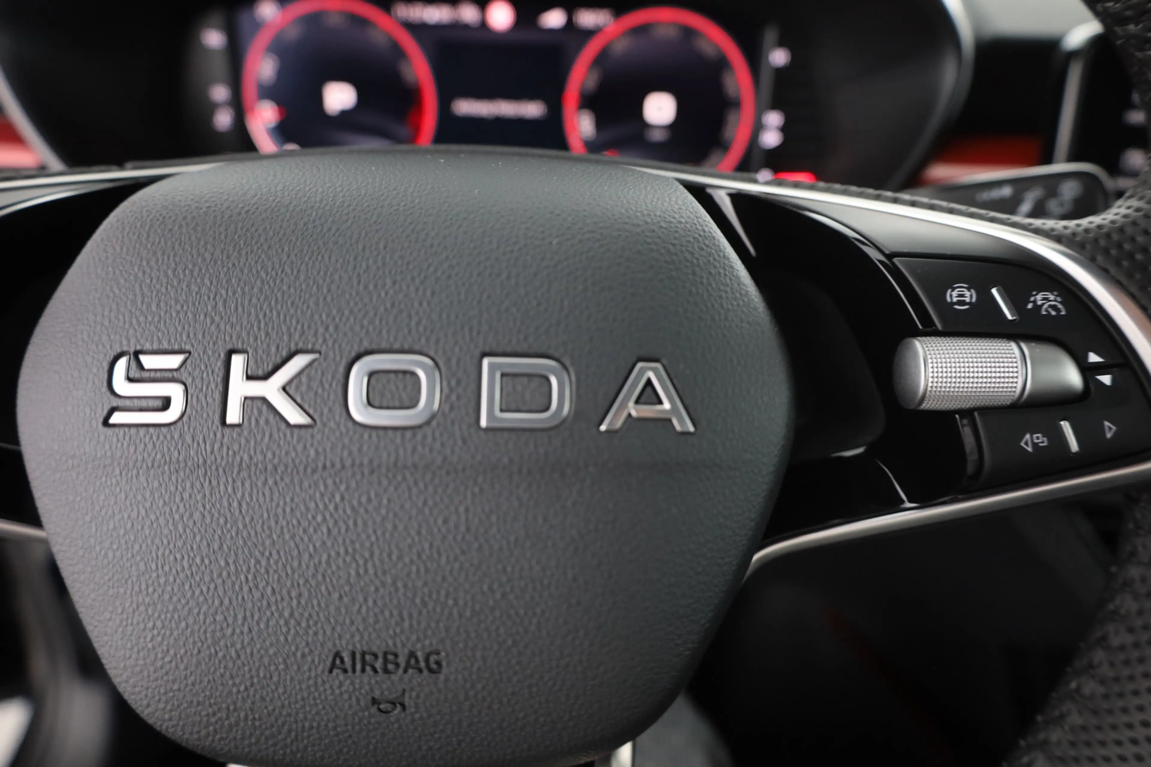 Skoda Fabia Monte Carlo 1.0 TSI DSG LED ACC Kamera — photo 15