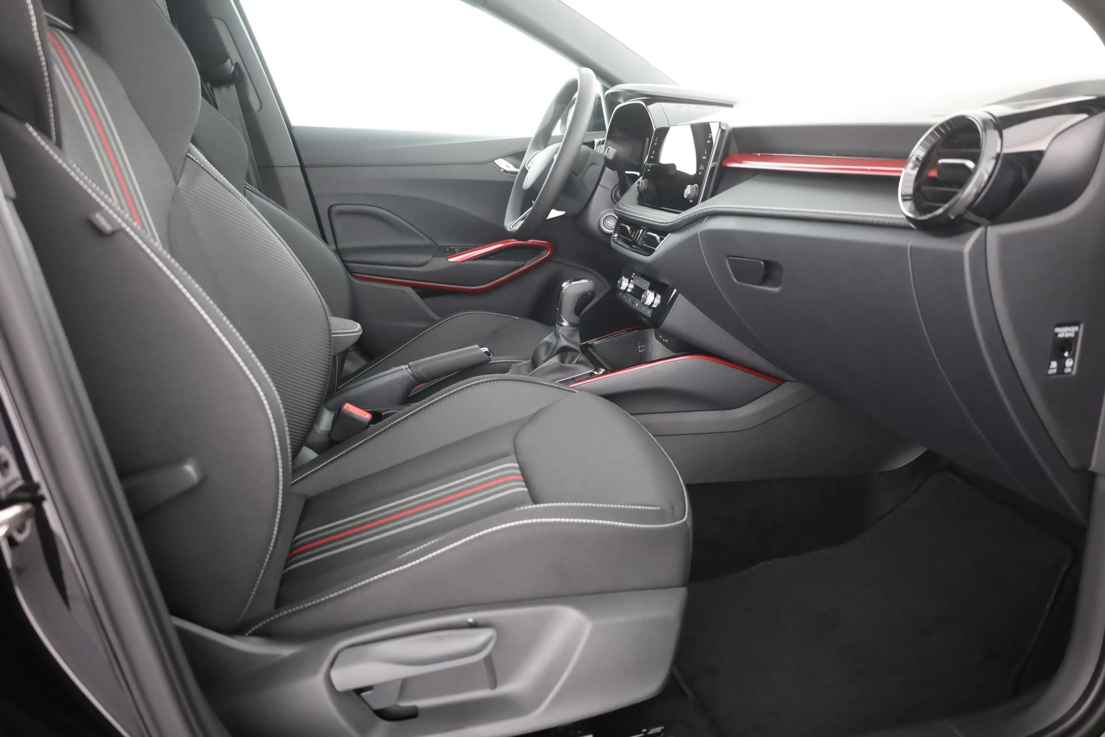 Skoda Fabia Monte Carlo 1.0 TSI DSG LED ACC Kamera — photo 24