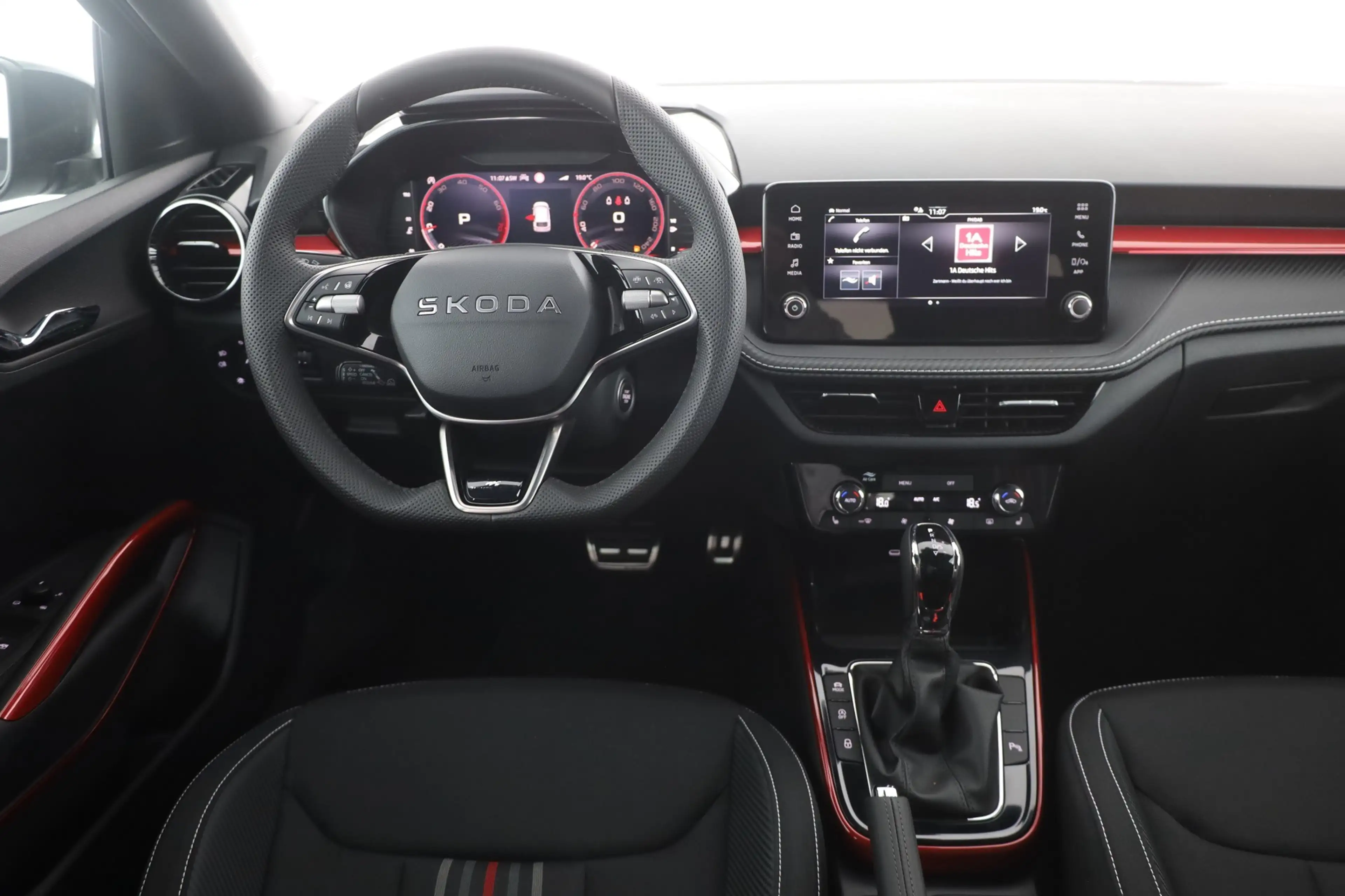 Skoda Fabia Monte Carlo 1.0 TSI DSG LED ACC Kamera — photo 10