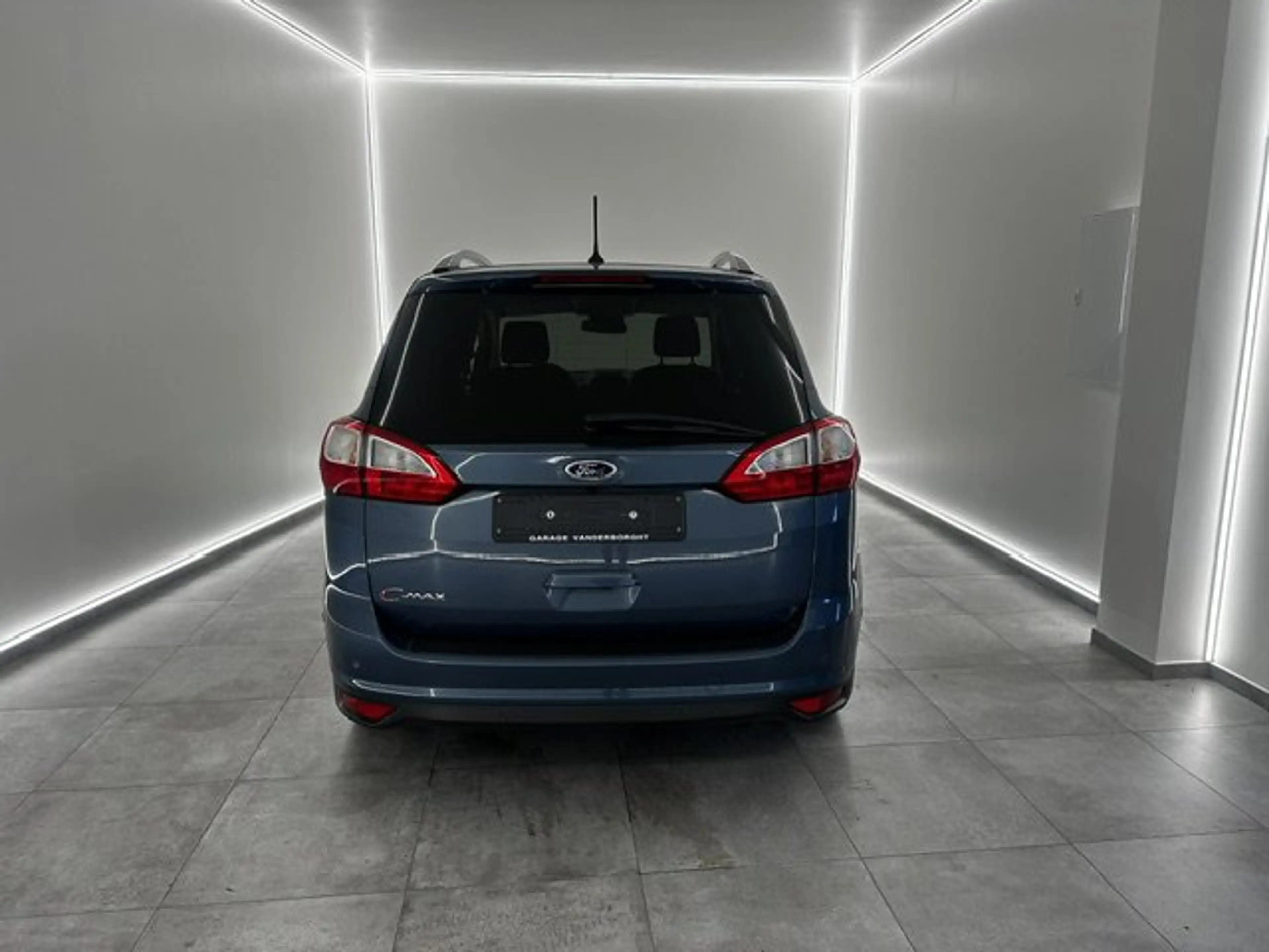 Ford Grand C-Max TITANIUM 1.5I 150PK BENZINE 7 ZITPLAATSEN — photo 3