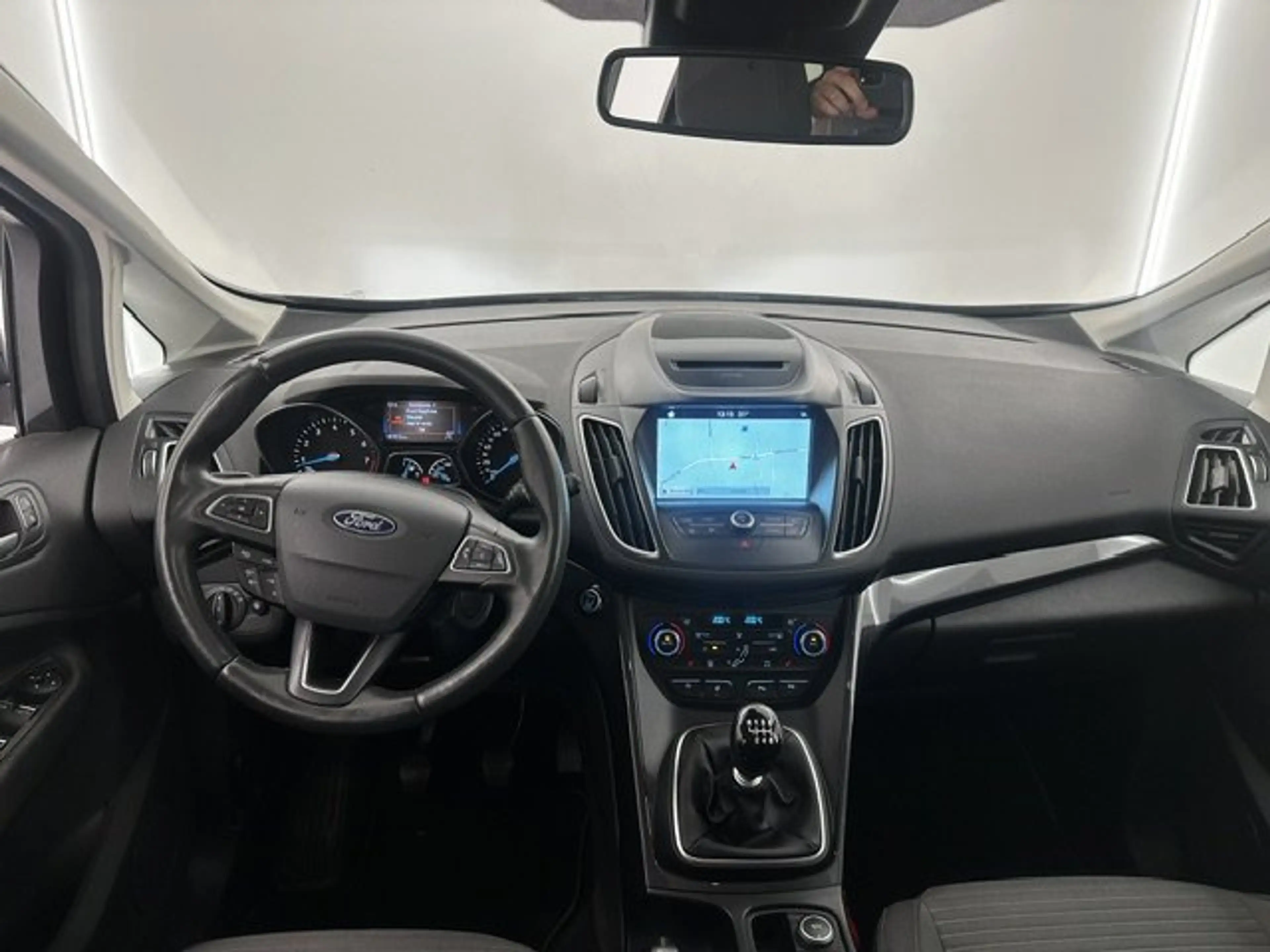 Ford Grand C-Max TITANIUM 1.5I 150PK BENZINE 7 ZITPLAATSEN — photo 5