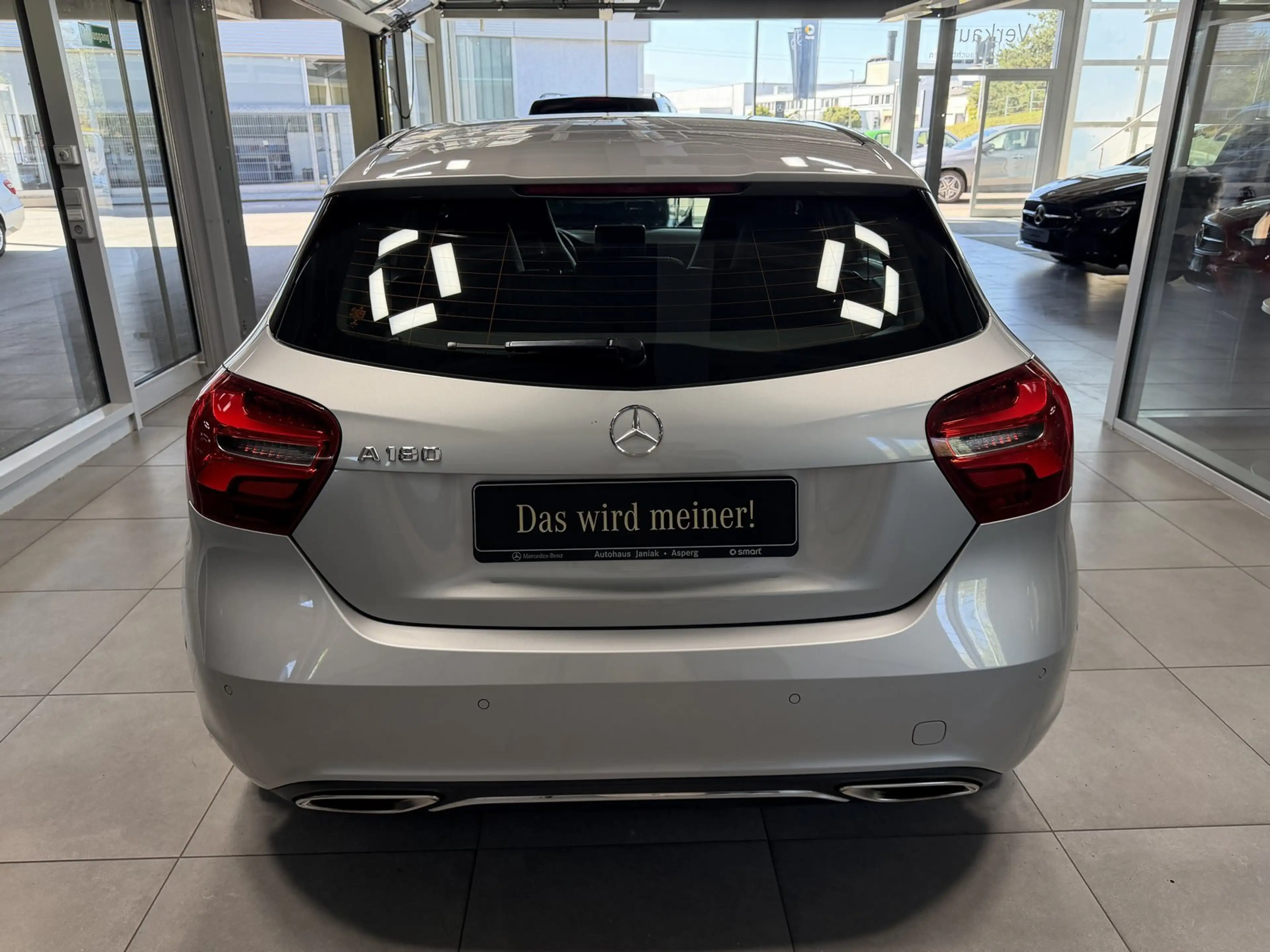 Mercedes-Benz A 180 Urban LED NAVI PDC SHZ+TEMPOMAT+AUDIO20CD+ — photo 7