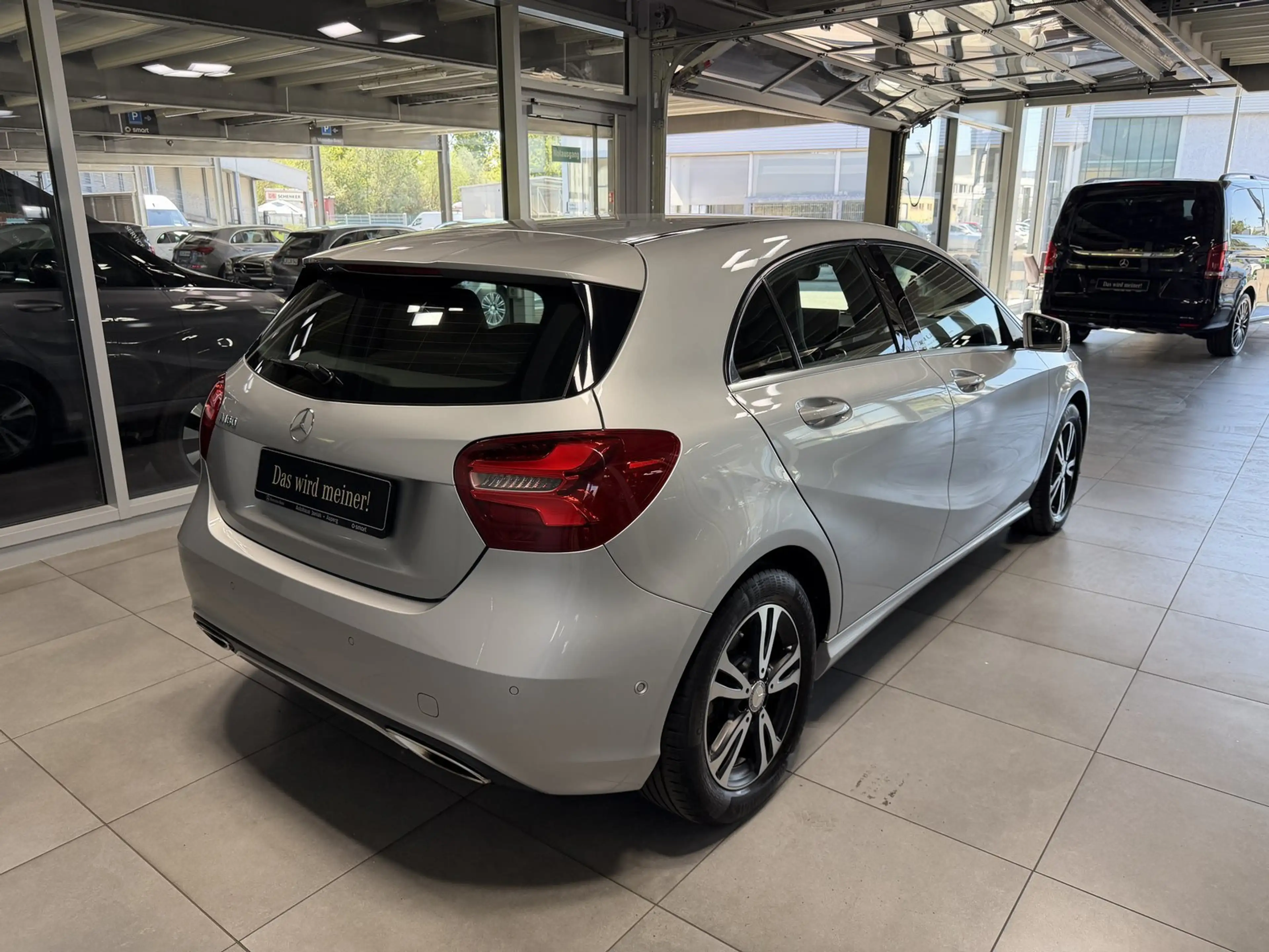 Mercedes-Benz A 180 Urban LED NAVI PDC SHZ+TEMPOMAT+AUDIO20CD+ — photo 5
