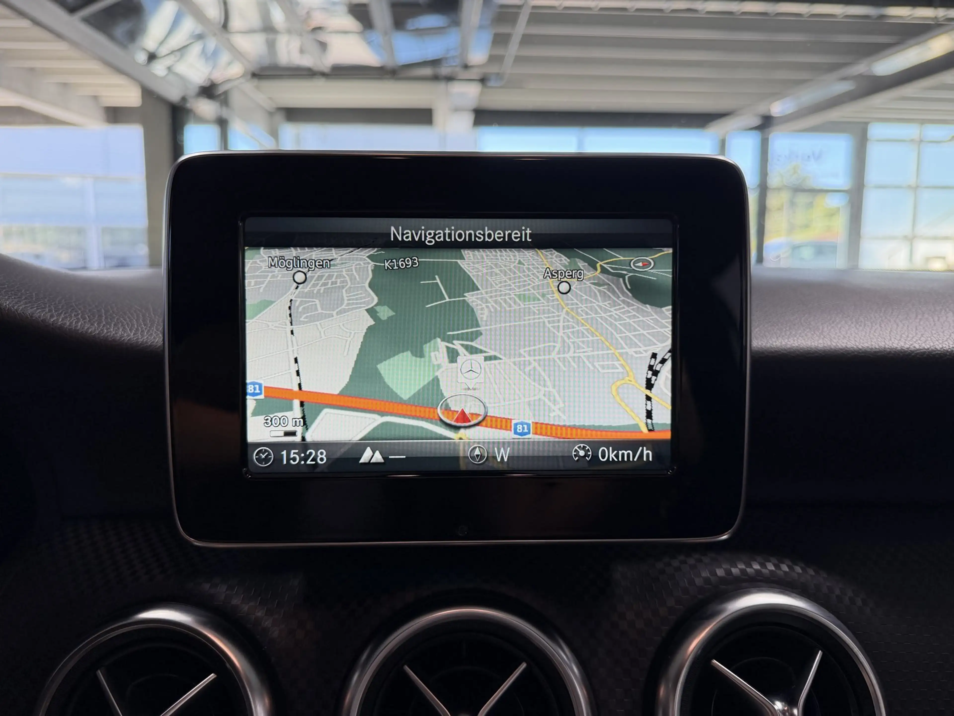 Mercedes-Benz A 180 Urban LED NAVI PDC SHZ+TEMPOMAT+AUDIO20CD+ — photo 14