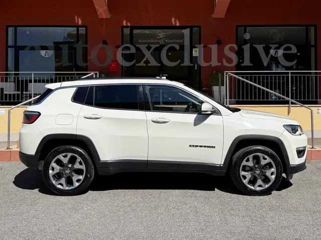 Jeep Compass view 2