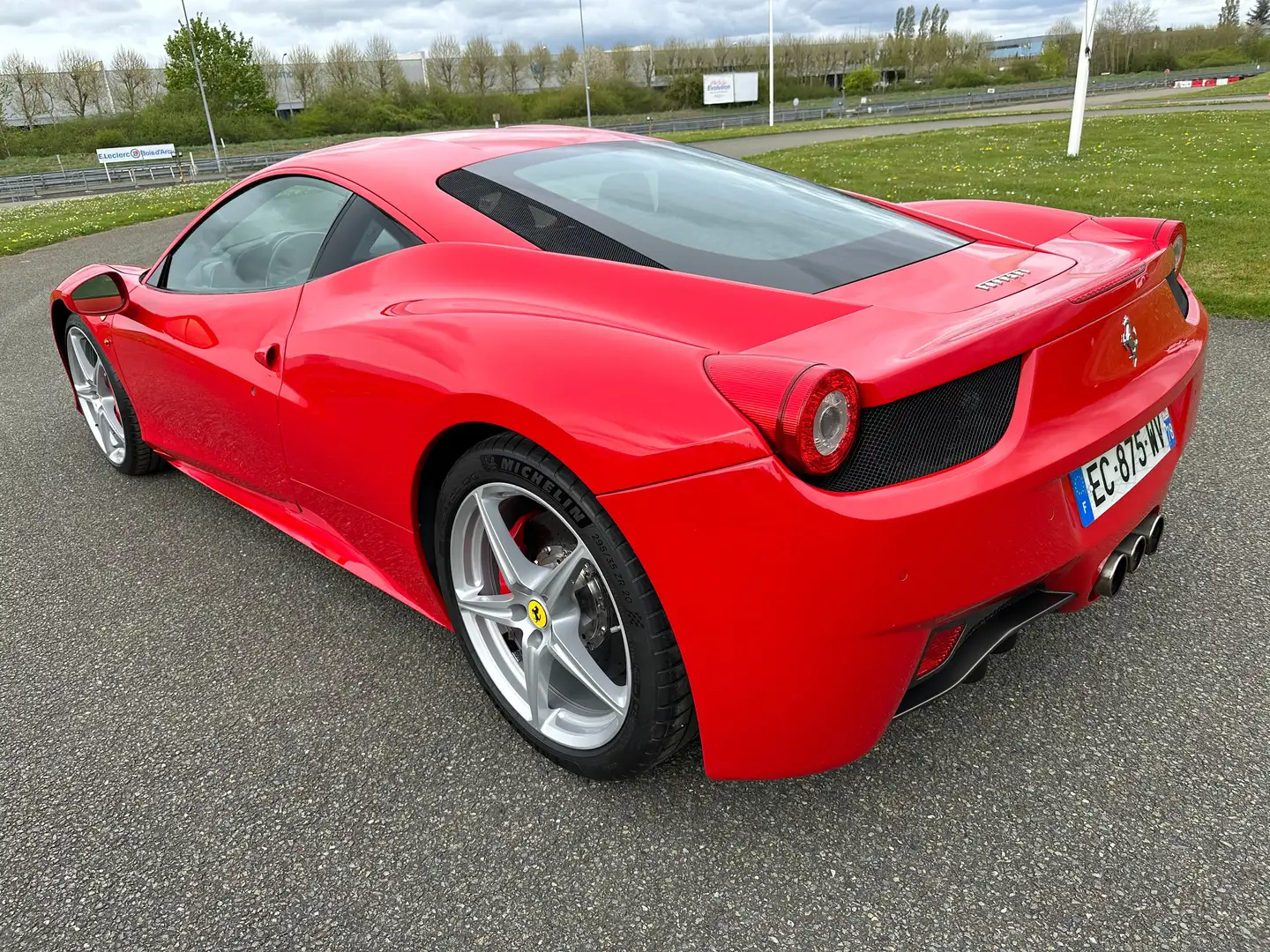 Ferrari 458 458 Italia 4.5 V8 570ch Rouge - 2