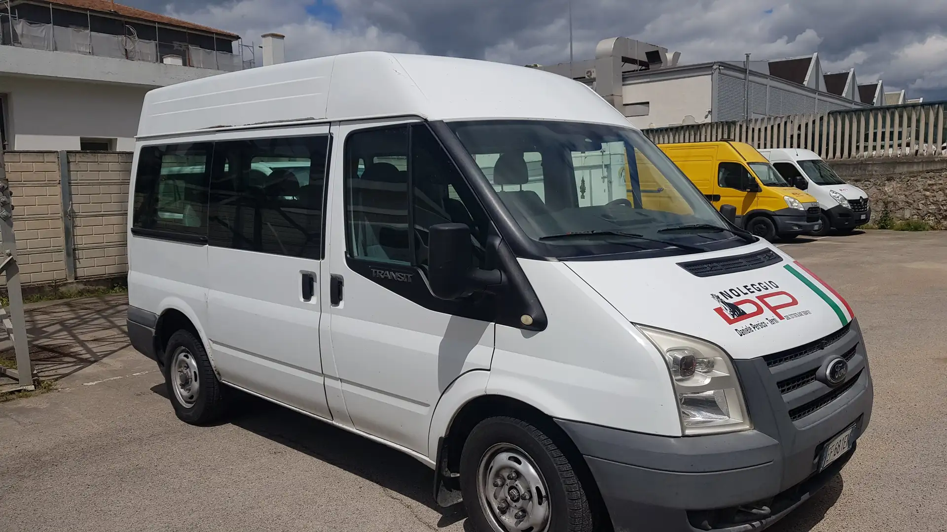Ford Tourneo Transit 9 posti Blanco - 2