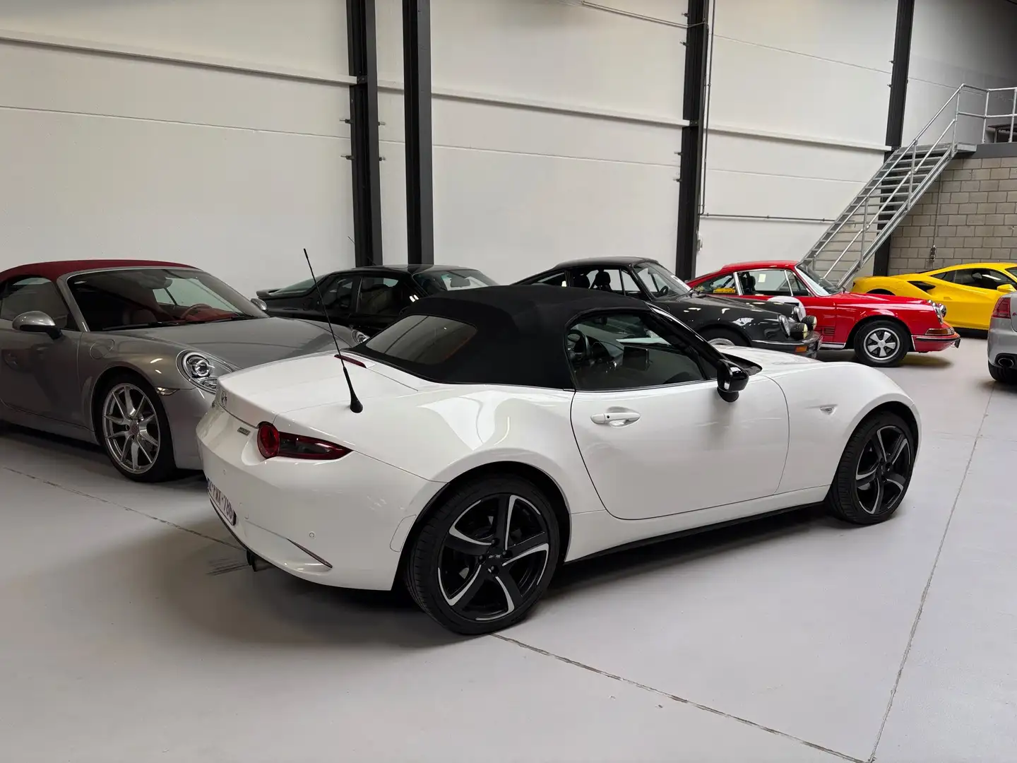 Mazda MX-5 1.5i Skyactiv-G Skydrive - Cuir, Bose, Navi, Bílá - 2