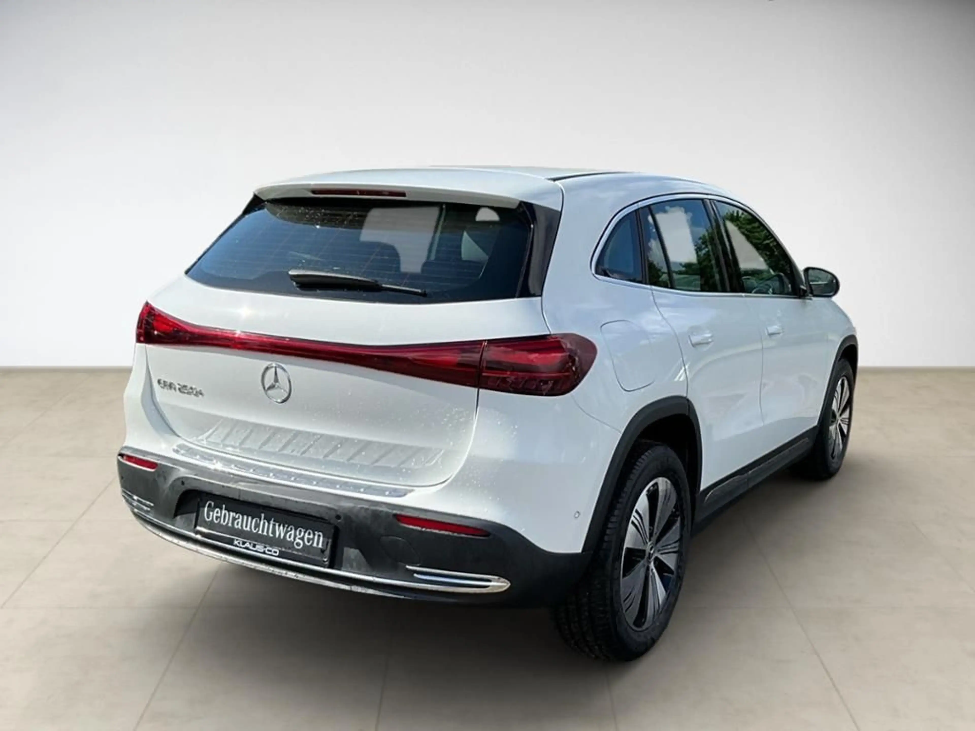 Mercedes-Benz EQA 250+ Progressive Advanced AHK AUT Kam. LED — photo 4