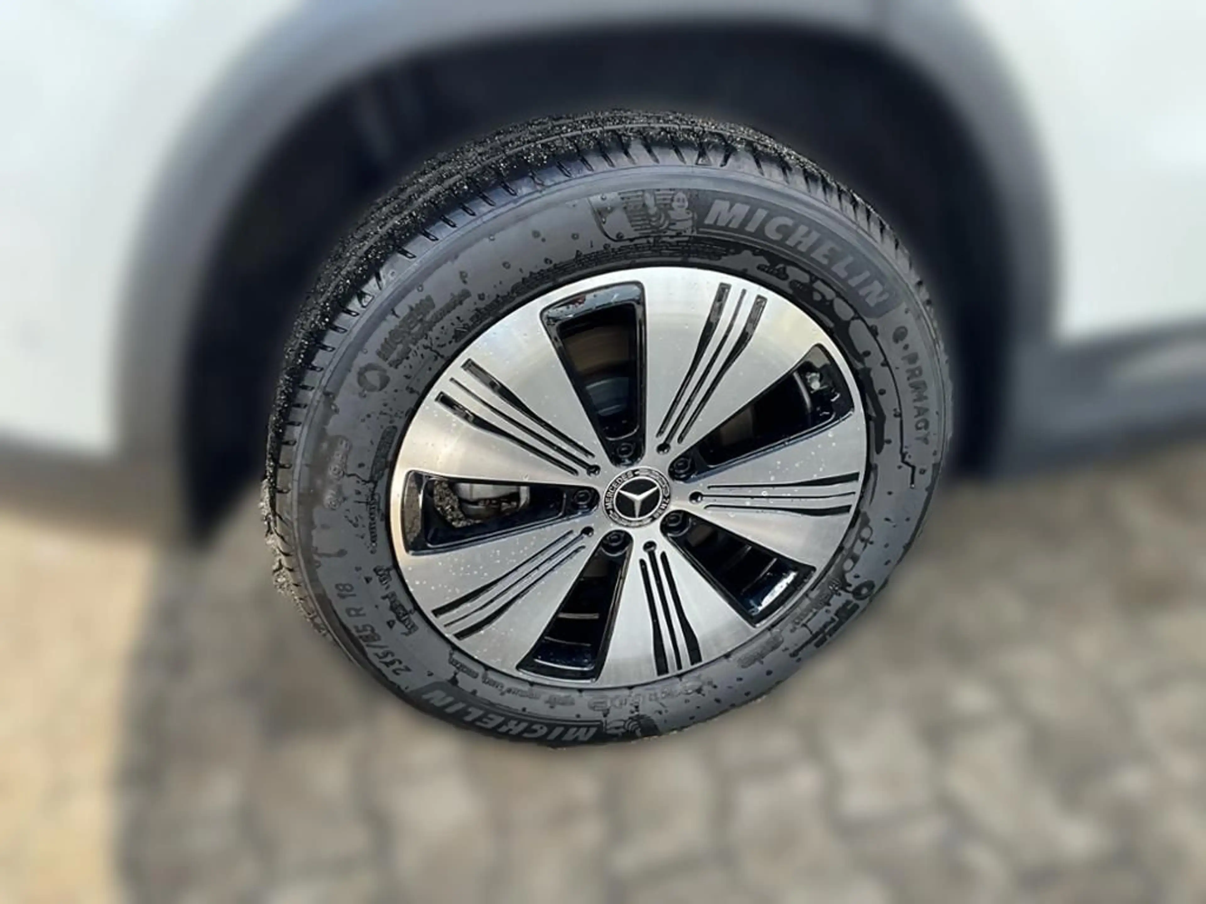 Mercedes-Benz EQA 250+ Progressive Advanced AHK AUT Kam. LED — photo 14