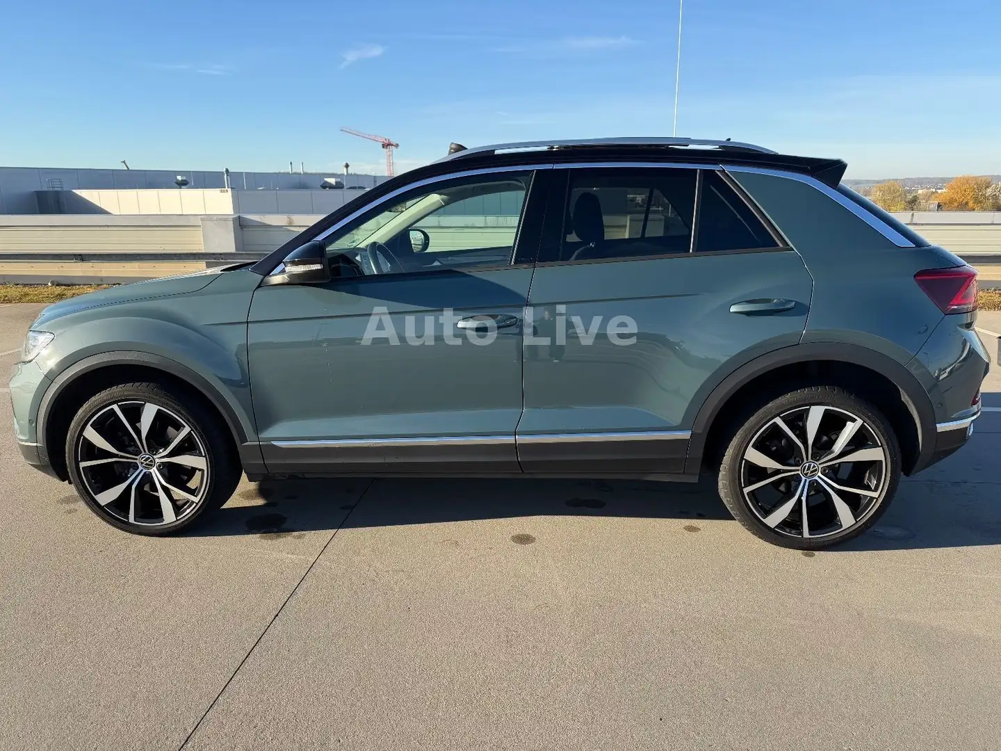 Volkswagen T-Roc 2.0 TDI*DSG*VIR*PAN*MATRIX*KAMERA*NAVI*AHK Blau - 2