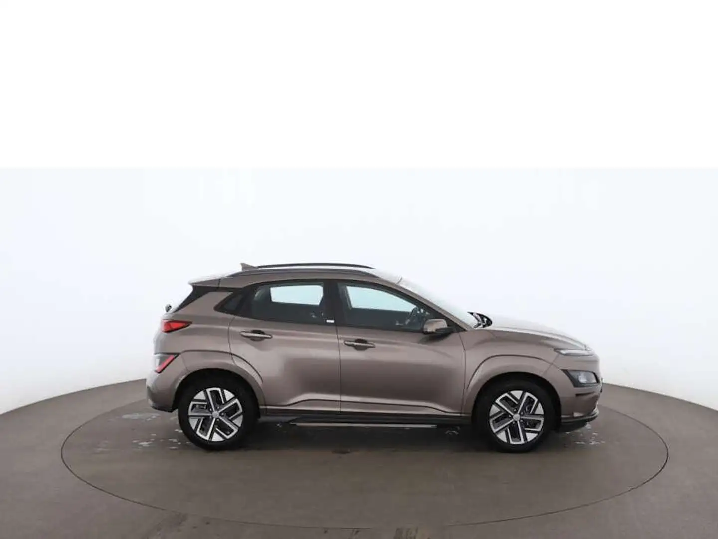 Hyundai KONA Elektro Select 39kWh Aut RADAR SITZHZG R-CAM Braun - 2