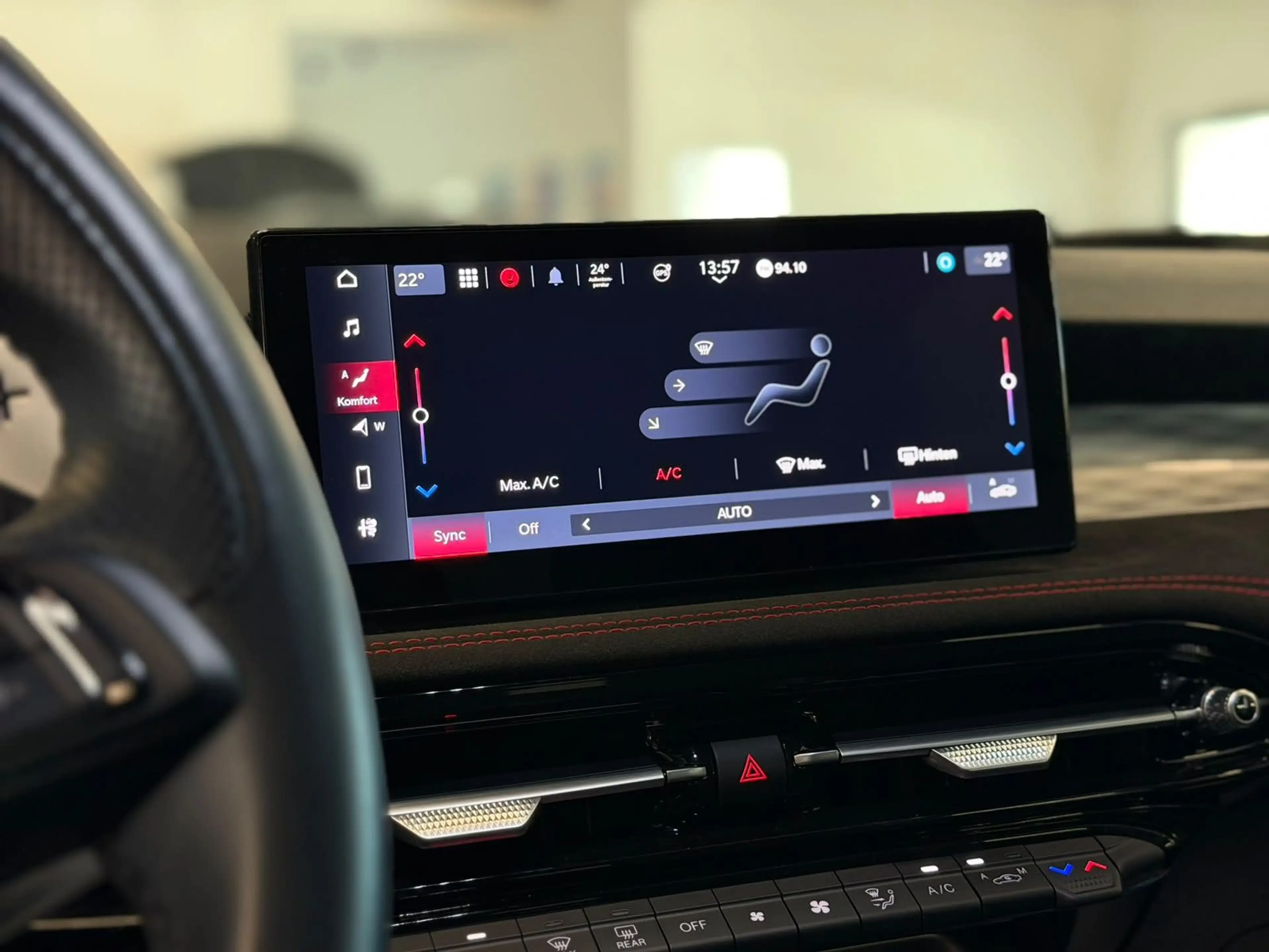 Alfa Romeo Tonale Veloce MATRIX+ALCANT.+PANO+TEMP+KAM+ACC+ — photo 14