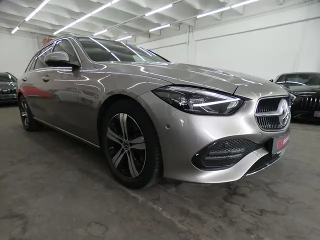 Mercedes-Benz C 180 T AVANTGARDE*MBUX NAVI*LED*AHK*CARPLAY