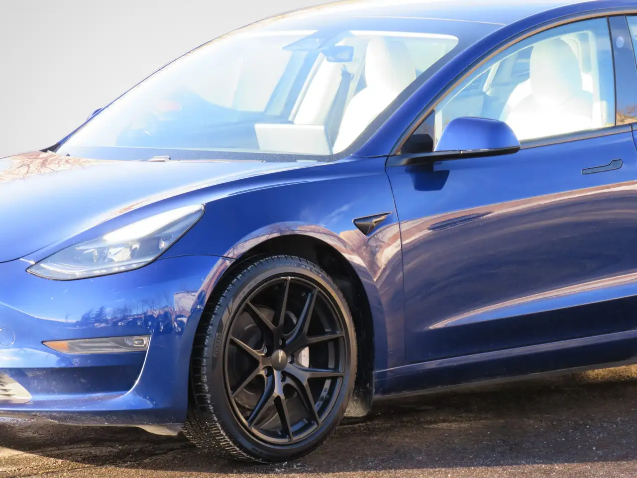 Tesla Model 3 fotografie Tesla Model 3