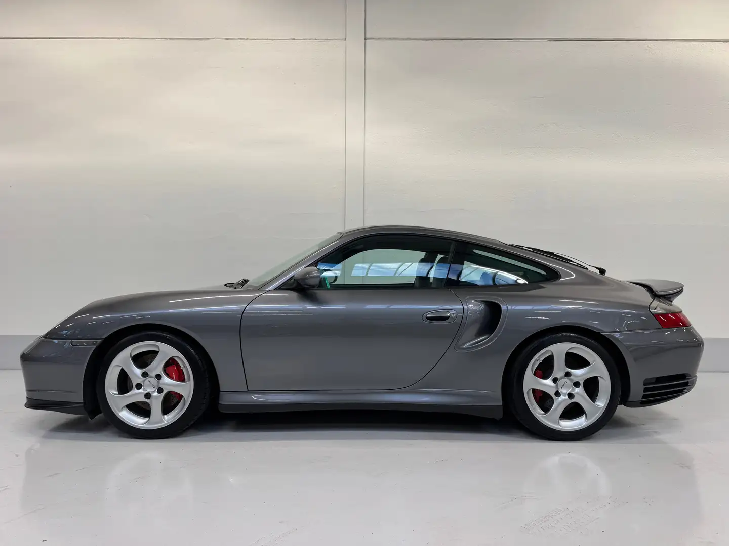 Porsche 996 911 Turbo *green leather*first paint* Grijs - 1