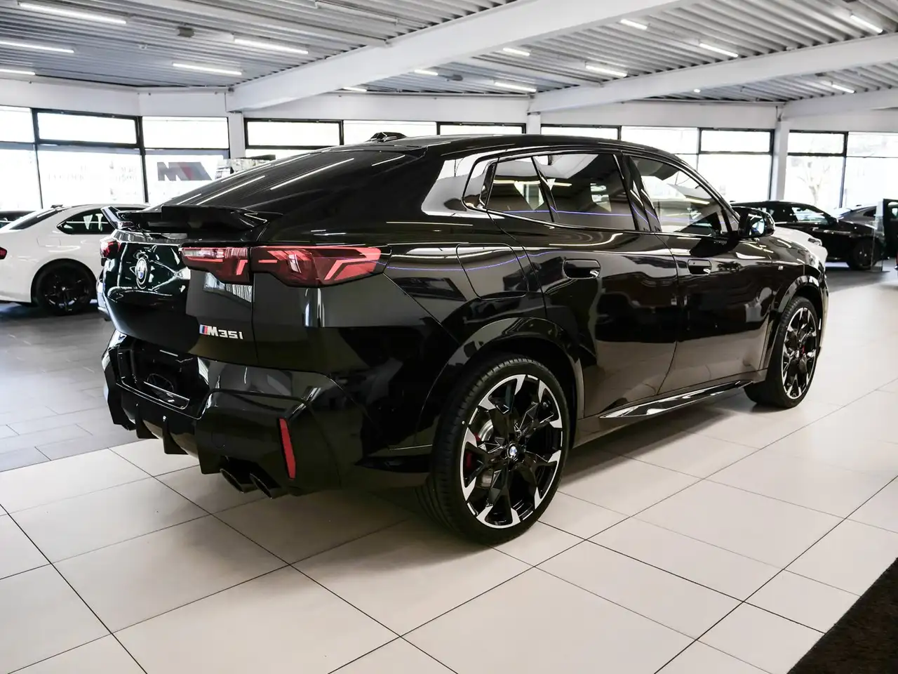 BMW X2 M 35i xDrive HUD 360Grad Adapt.LED E-Sitze 2
