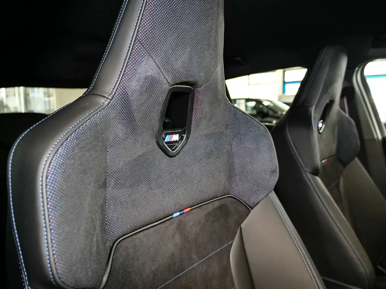 BMW X2 M 35i xDrive HUD 360Grad Adapt.LED E-Sitze 15