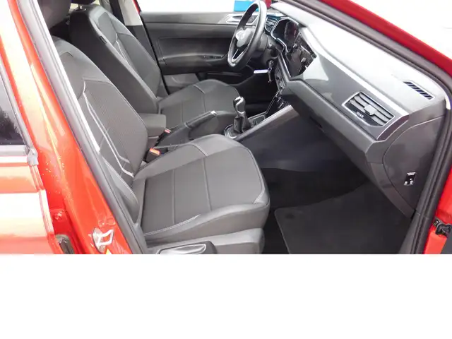Volkswagen Taigo view 10