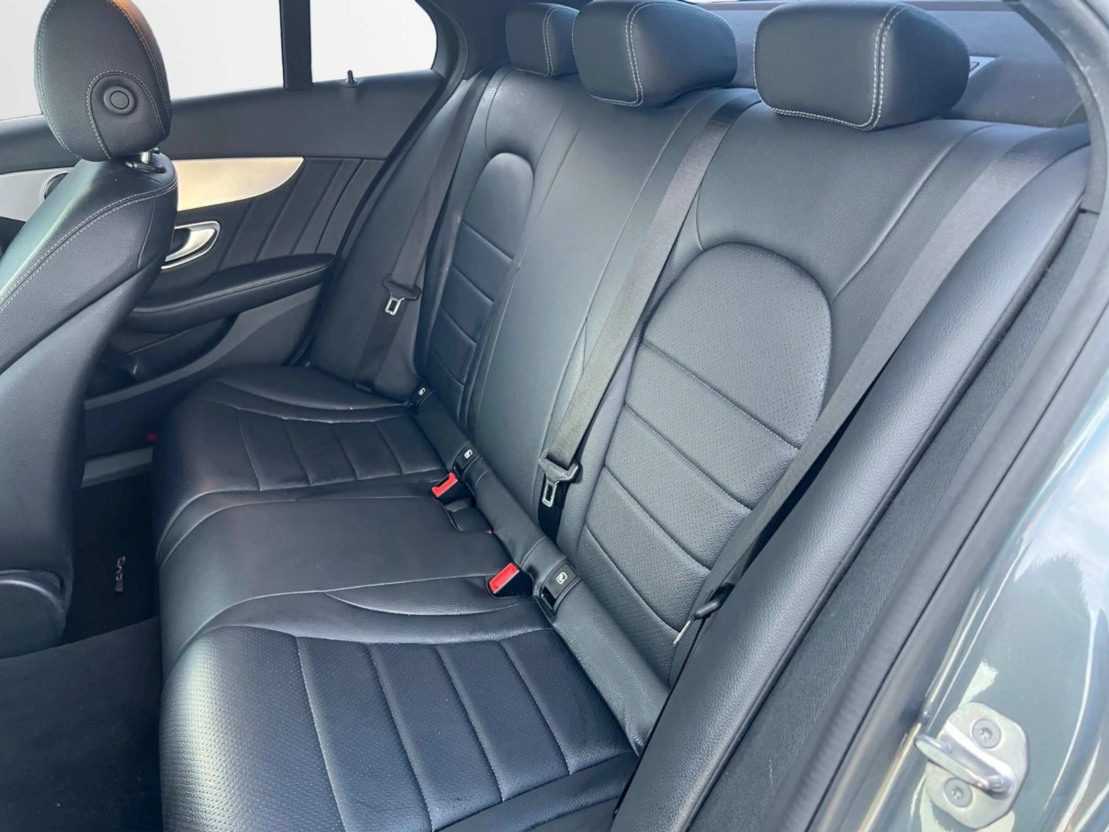 Mercedes-Benz C 220 C220d AMG Line*Kamera*Carplay — photo 13