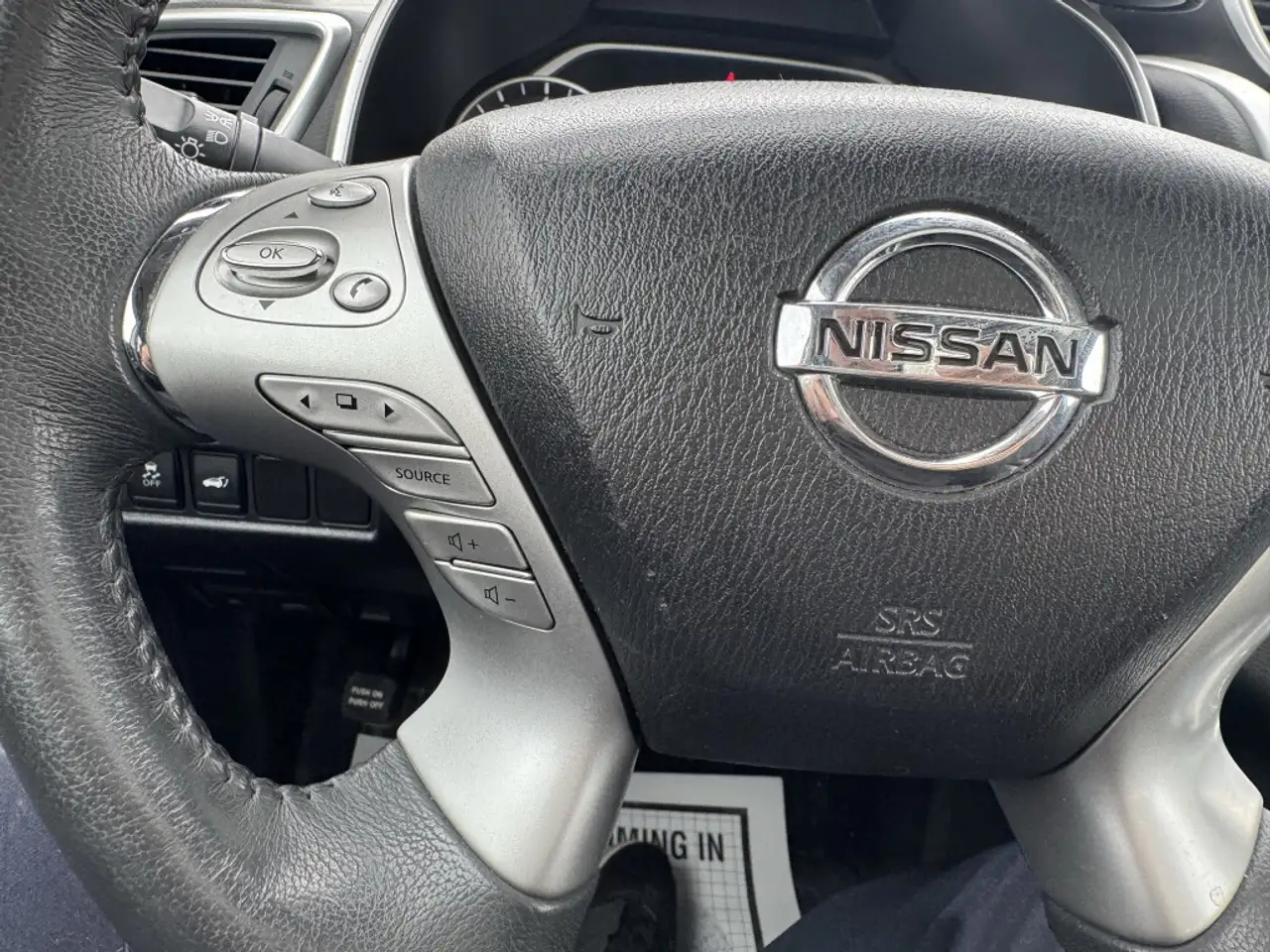 Nissan Murano снимка Nissan Murano