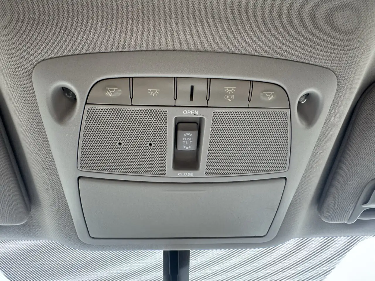 Nissan Murano снимка Nissan Murano