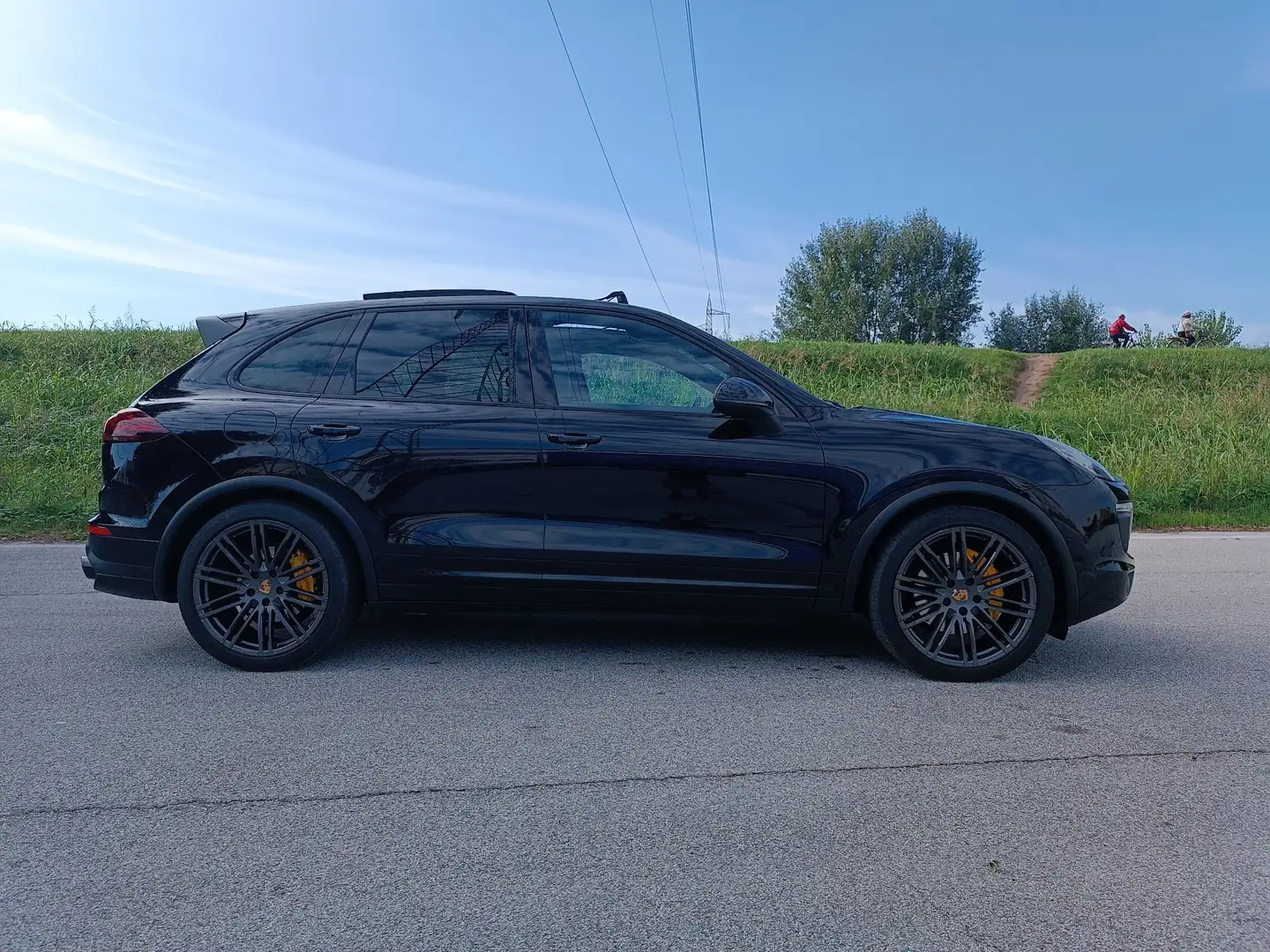 Porsche Cayenne Vendo Porsche Cayenne black edition - 2