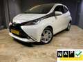 Toyota Aygo 1.0 VVT-i x-play Airco Lm Velgen Blanc - thumbnail 1