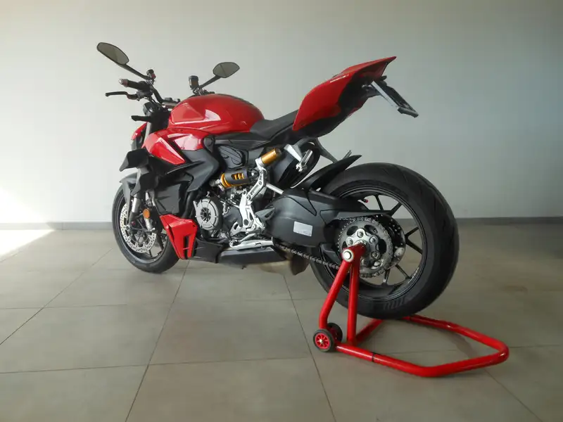 Ducati Streetfighter - foto 7