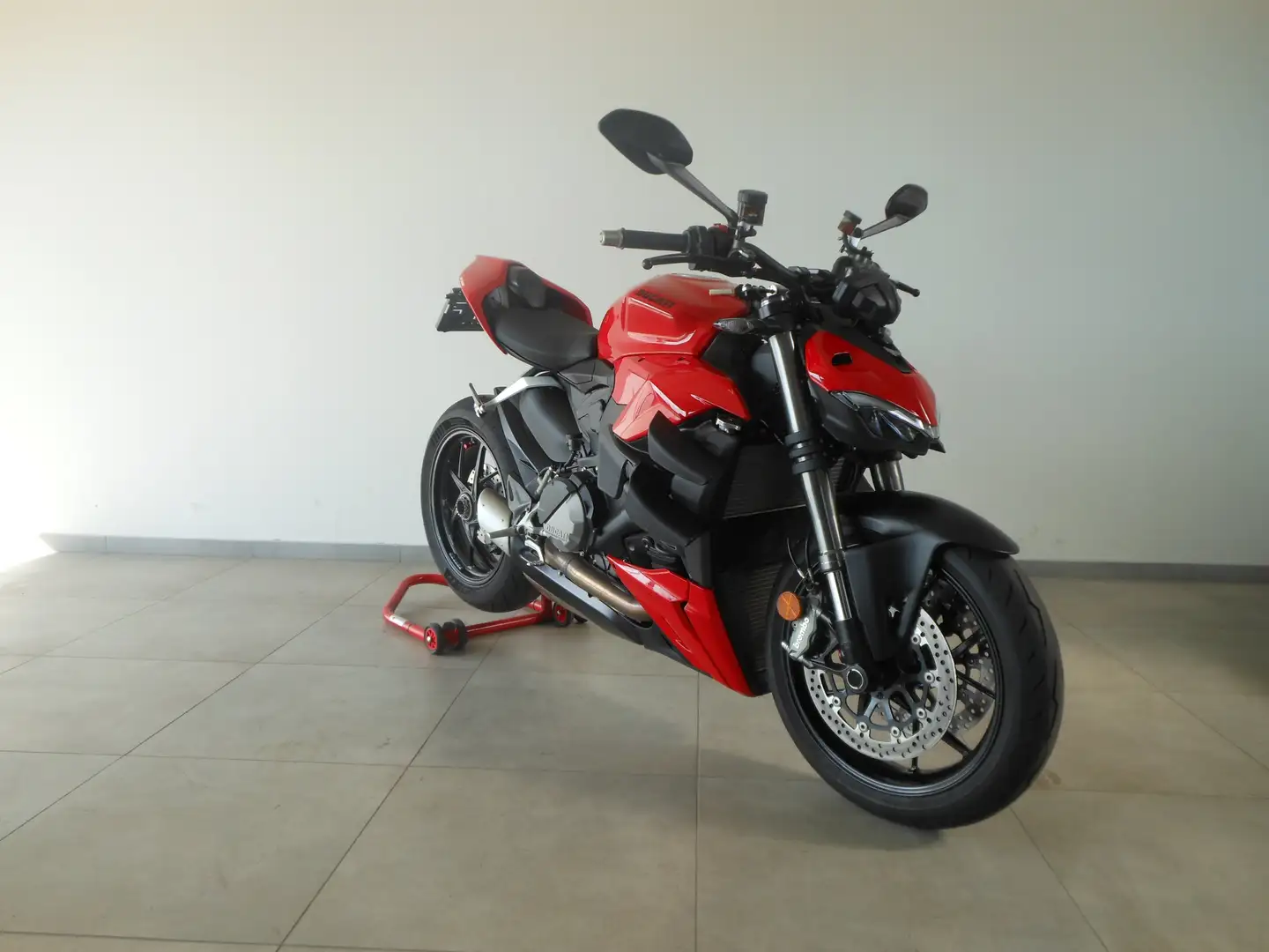 Ducati Streetfighter v2 Rouge - 2