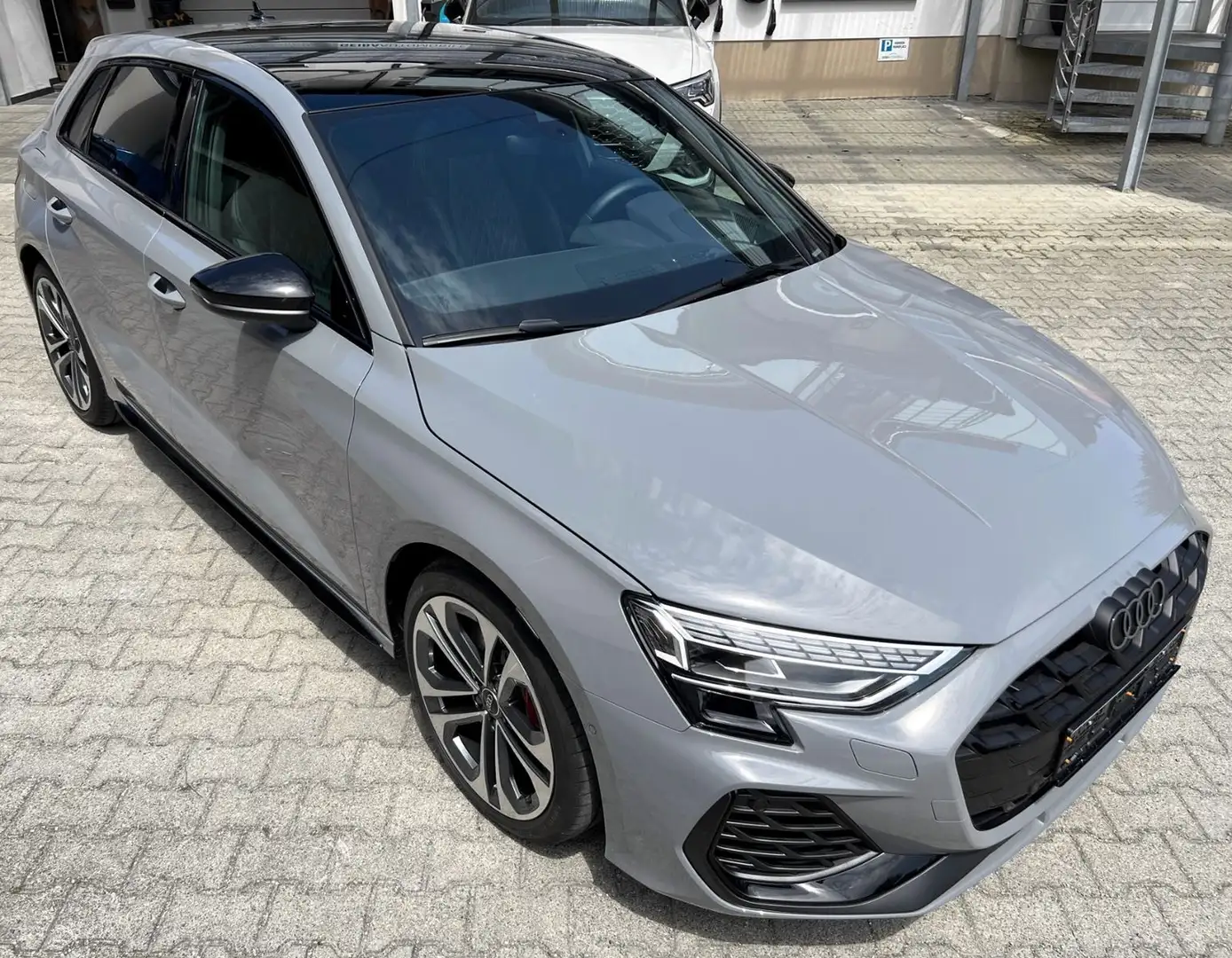 Audi S3 Sportback quattro NEUES MODELL-Nardograu!!! Grau - 2