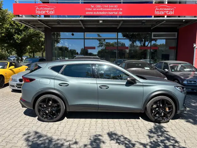 Cupra Formentor view 5