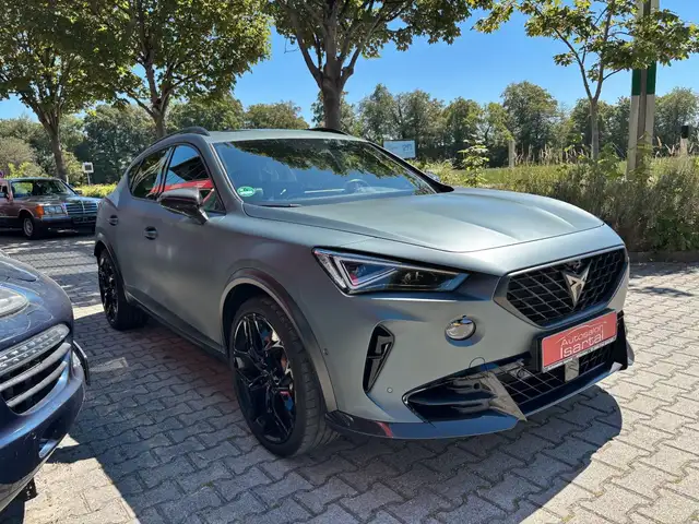 Cupra Formentor view 4