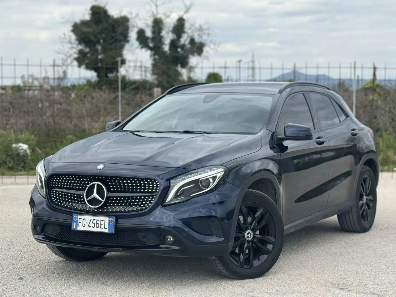 Mercedes-Benz GLA 200