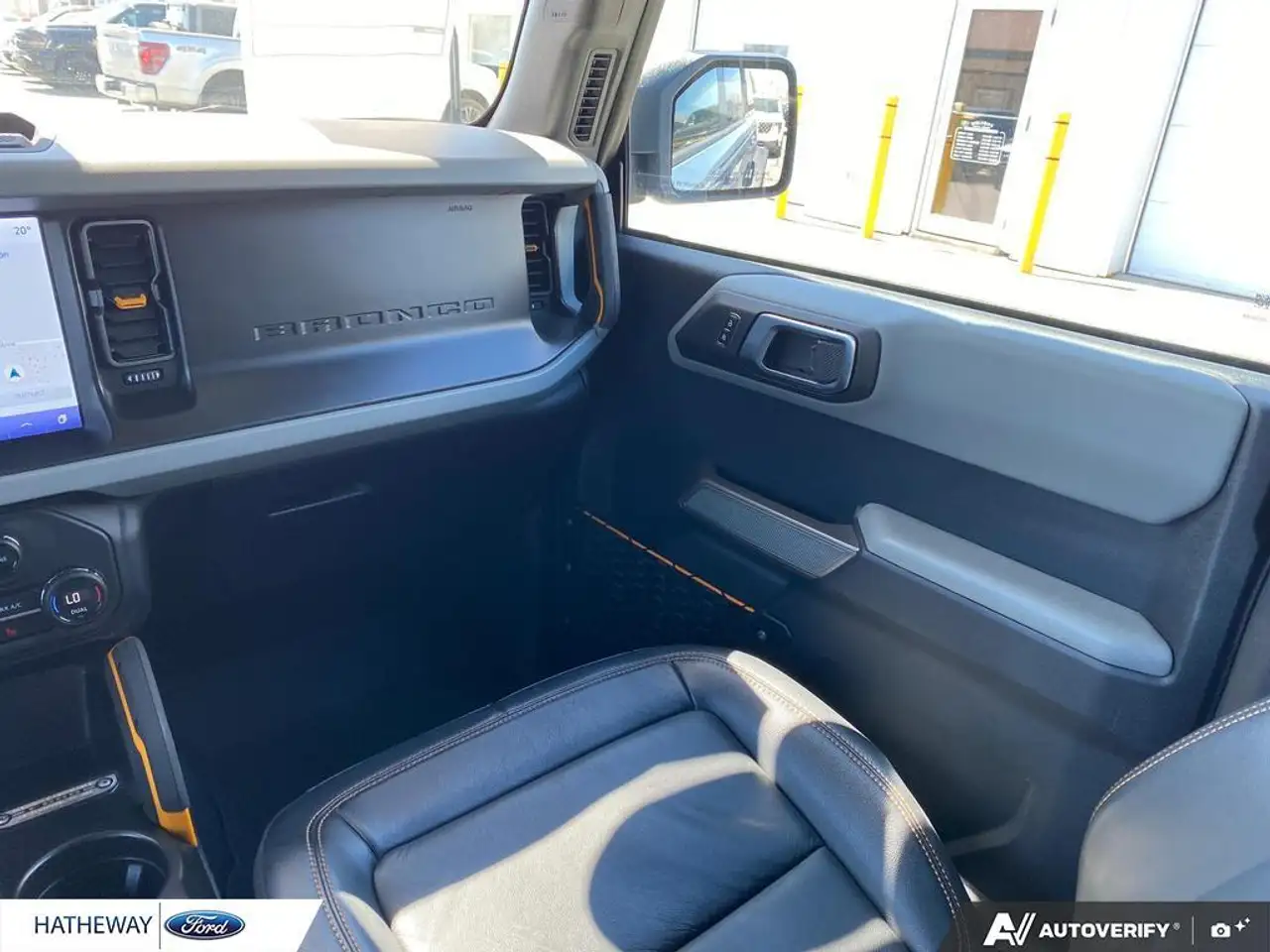 Ford Bronco снимка Ford Bronco