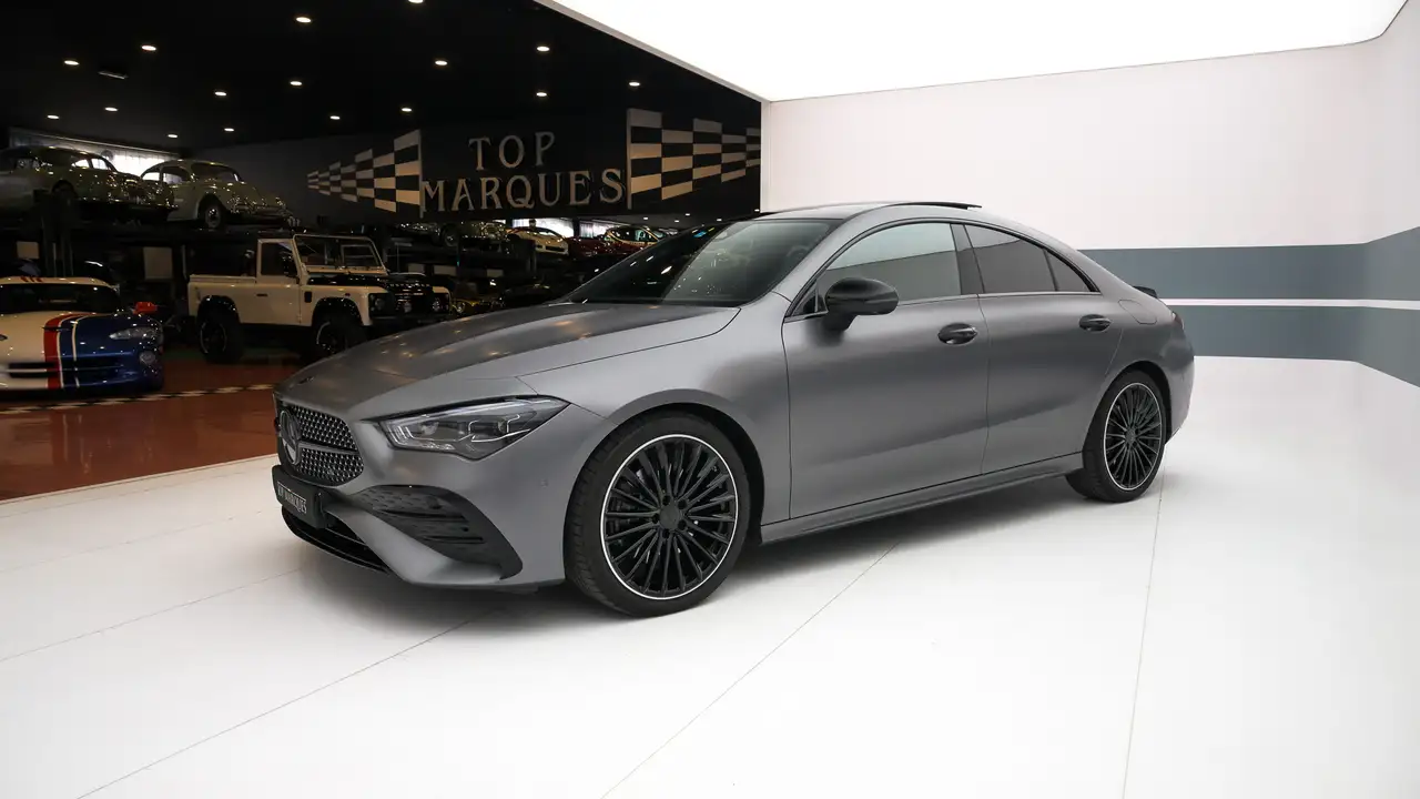 Mercedes-Benz CLA 200