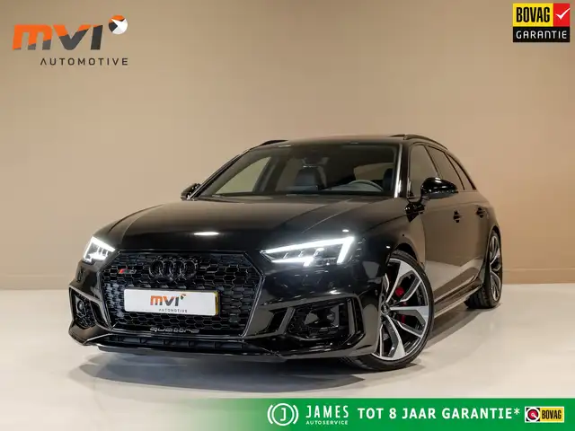 Audi RS4 A4 Avant 2.9 TFSI quattro / 450pk / Panorama dak /