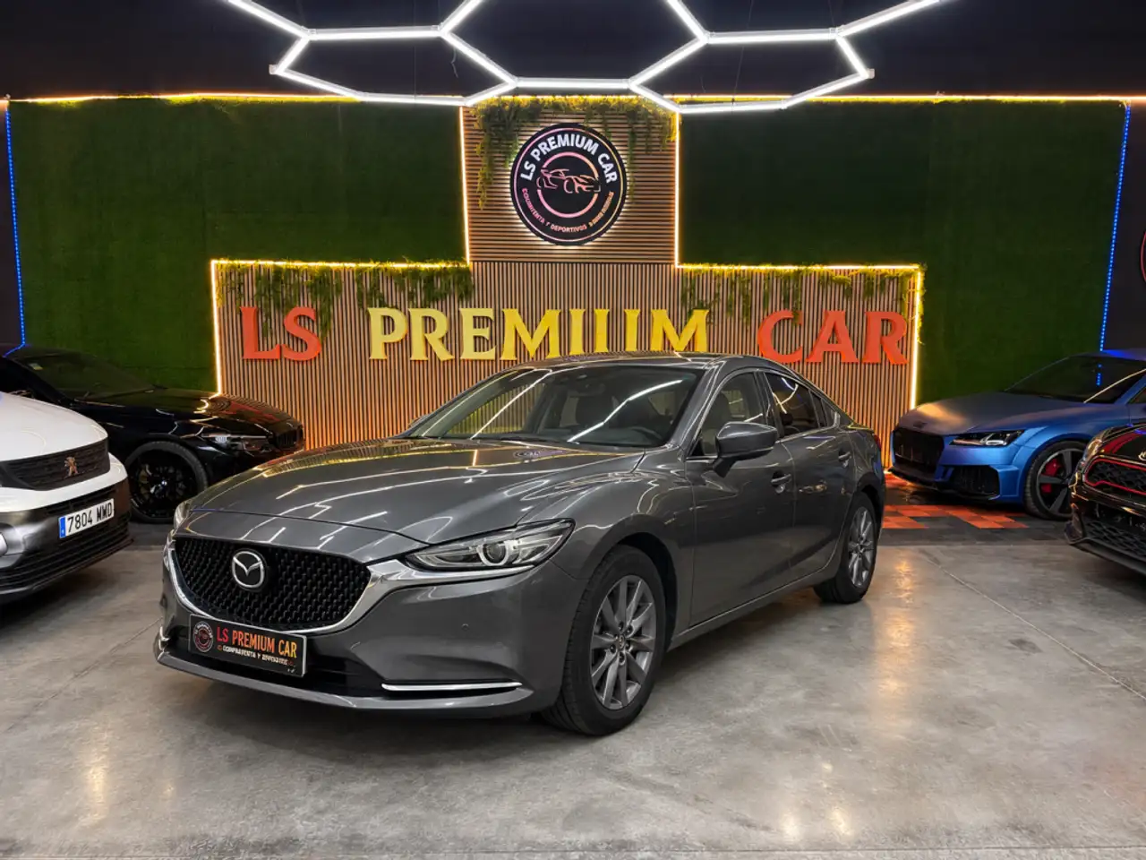 Mazda 6