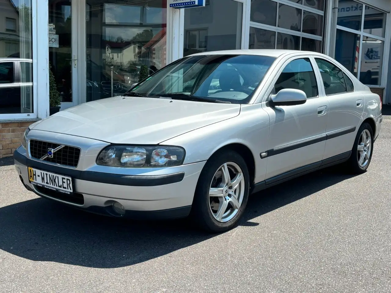 Volvo S60
