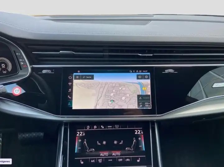 Audi Q8 2023, foto 5