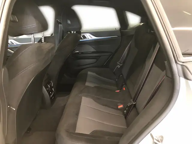 BMW 4 Series view 7
