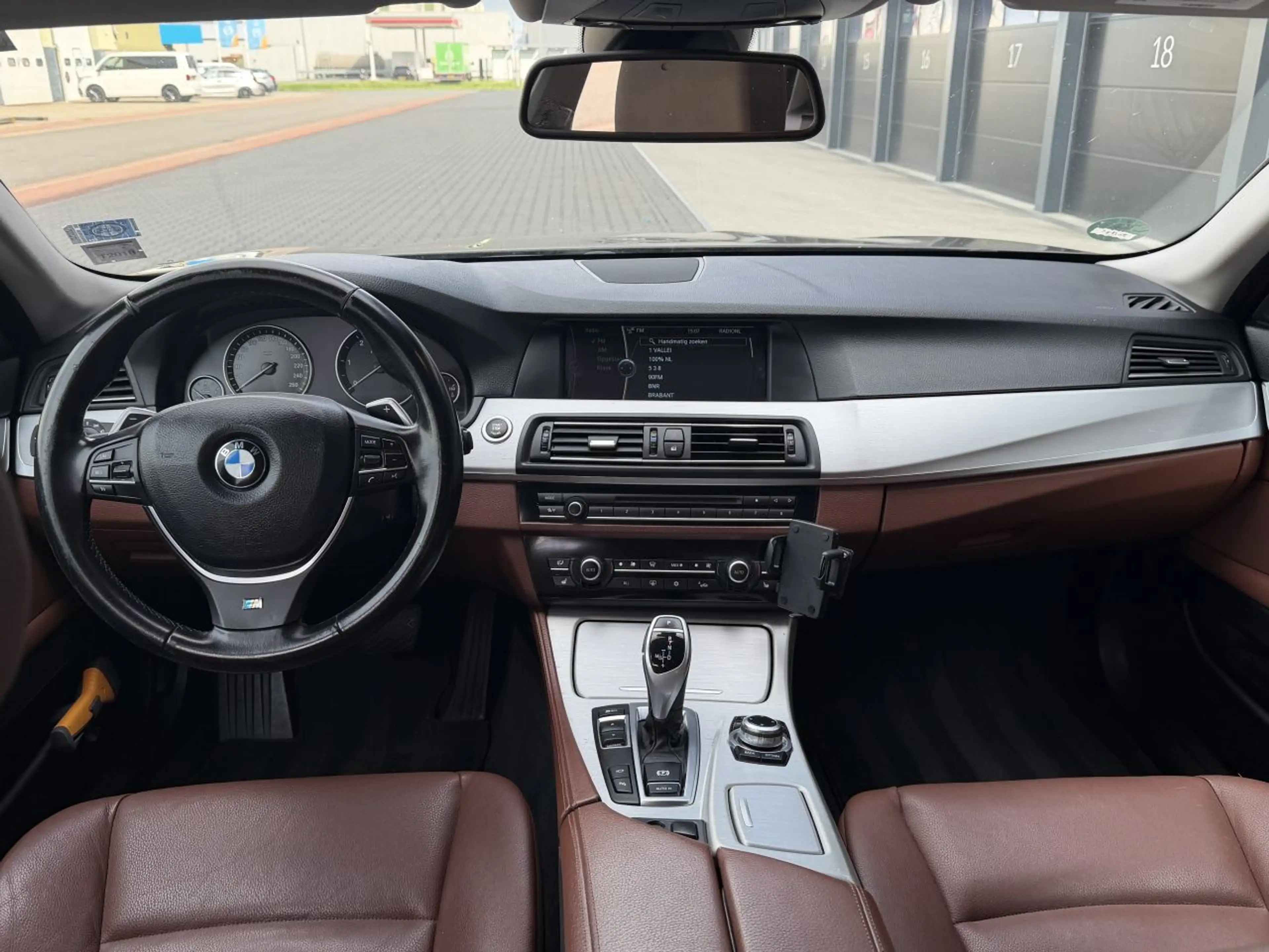 BMW 525 5-serie 525d M-Pakket Camera Xenon PDC — photo 7