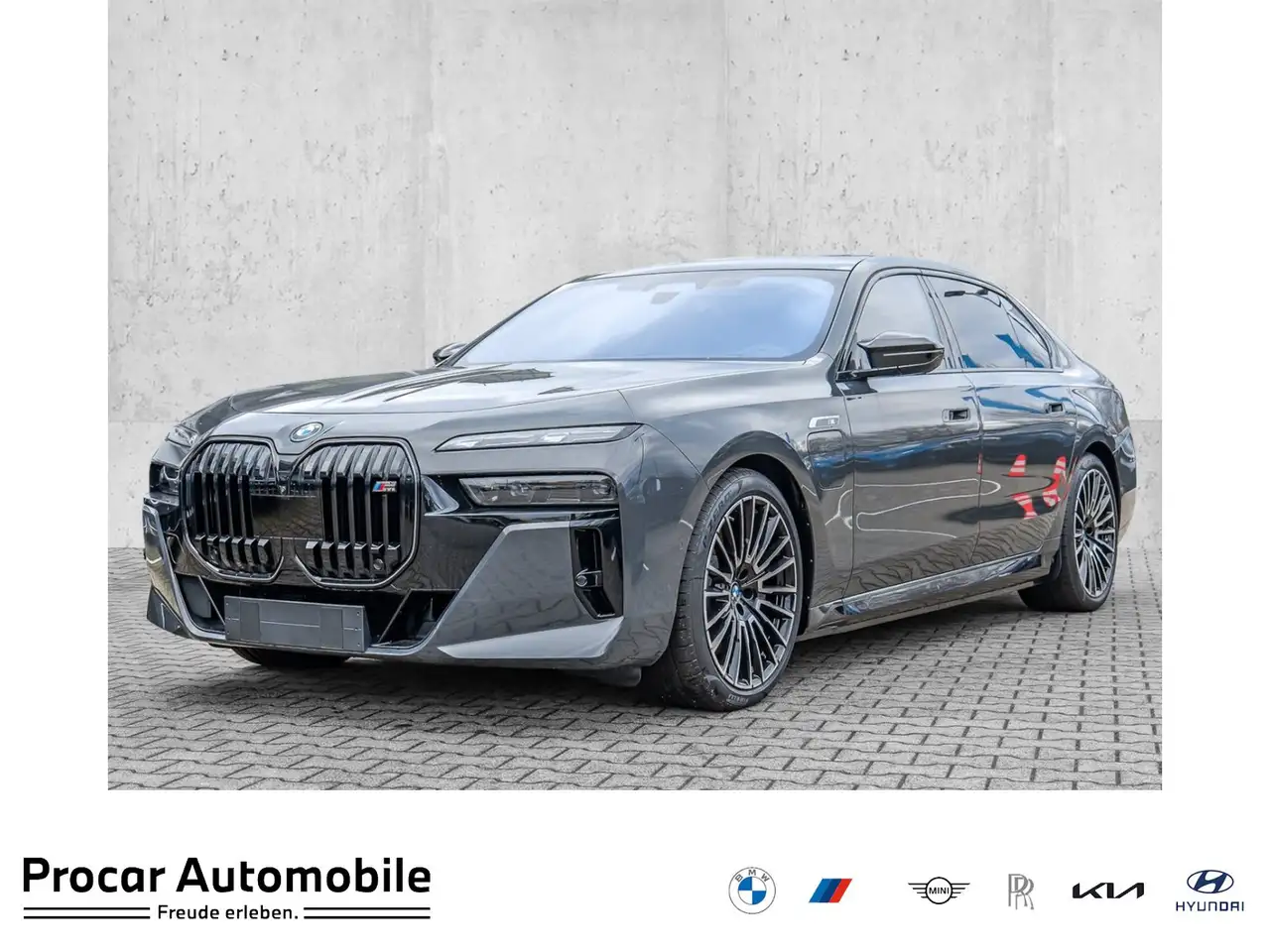 BMW 760