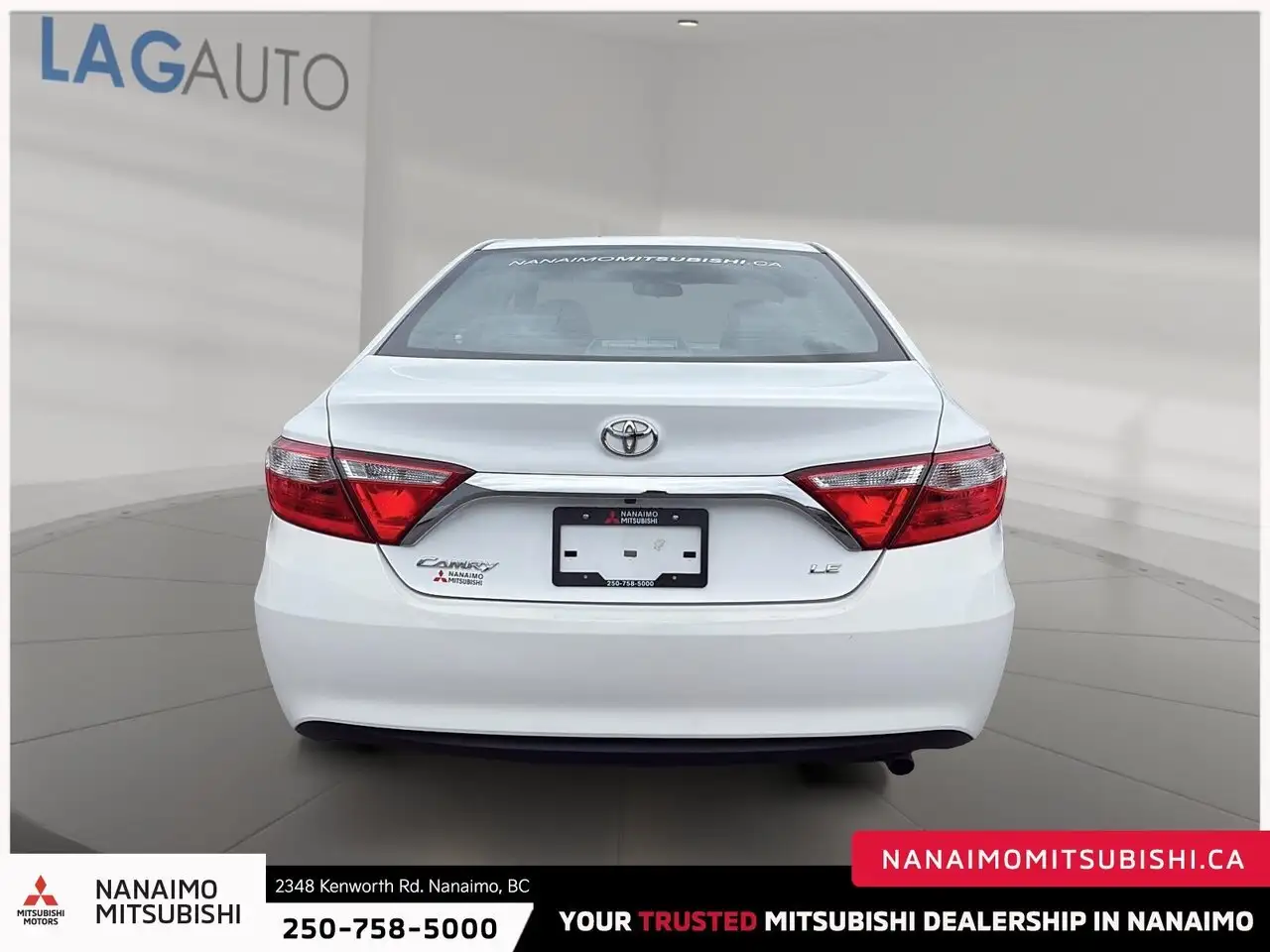 Toyota Camry снимка Toyota Camry