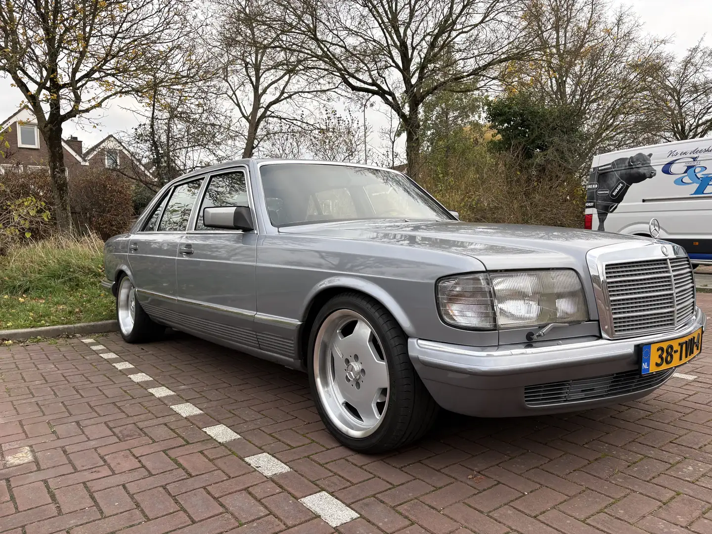 Mercedes-Benz 380 SEL V8 Automaat | 1981 Gri - 2