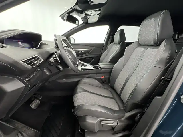 Peugeot 3008 view 7
