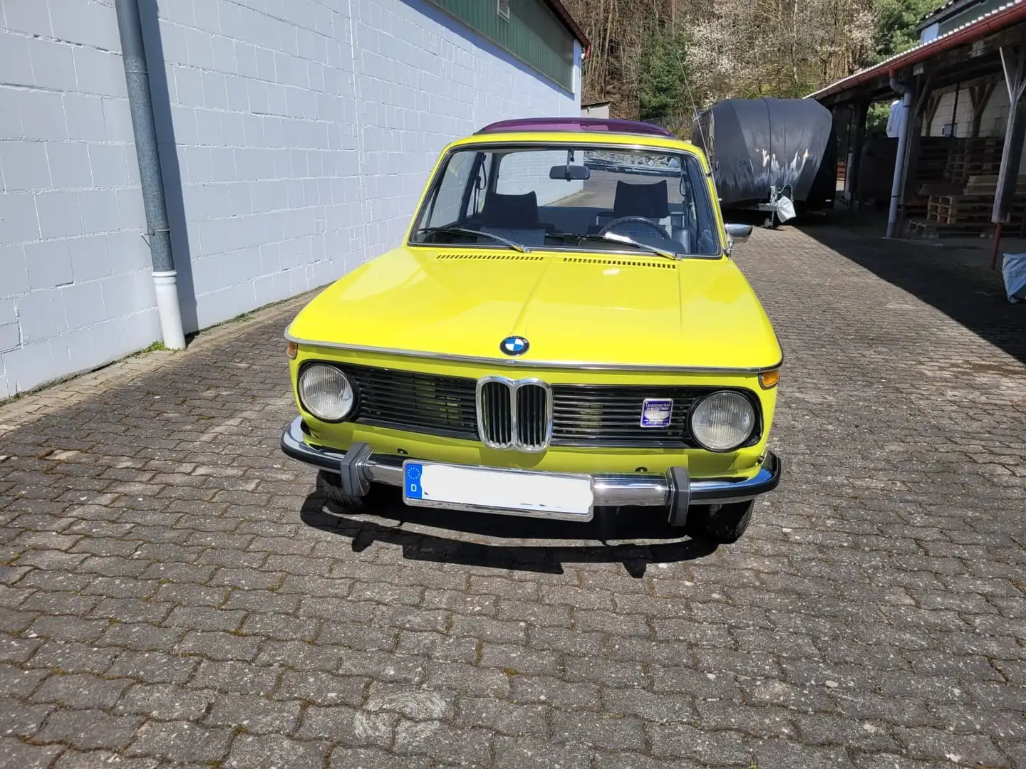 BMW 2002 1. Serie Gelb - 2