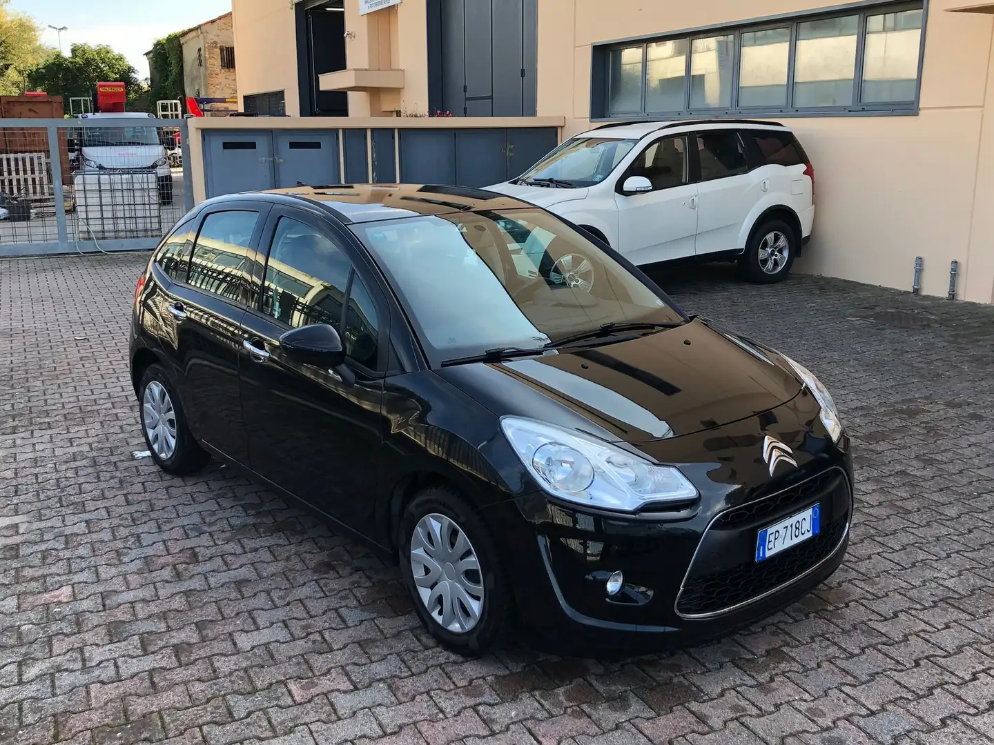 Citroen C3 2013 1.1 Exclusive Nero - 2