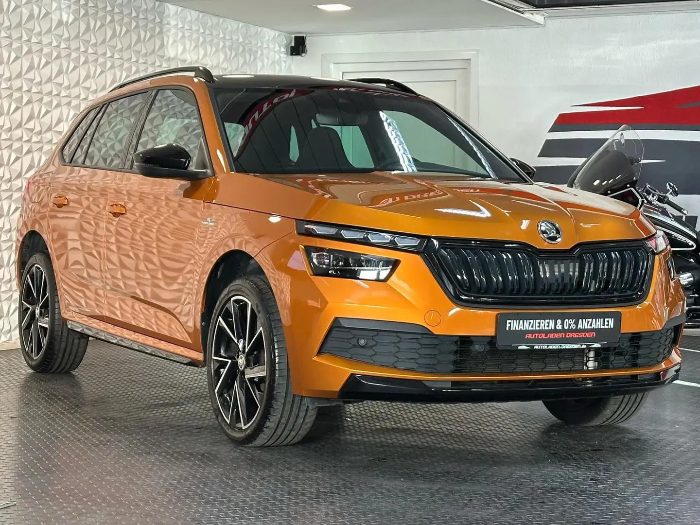 Skoda Kamiq 1.0TSI MONTE CARLO LED#ACC#SPUR#PANO#SHZ Orange - 2