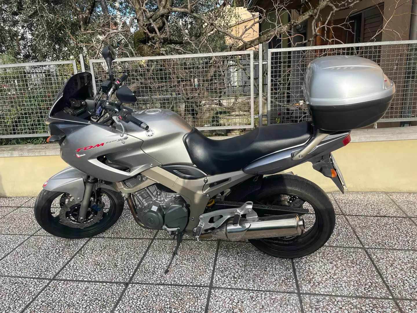 Yamaha TDM 900 Gri - 1